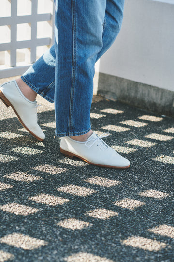 オリエンタル 001 Unlined plain toe White (R-0002) レザーシューズ ユニセックス